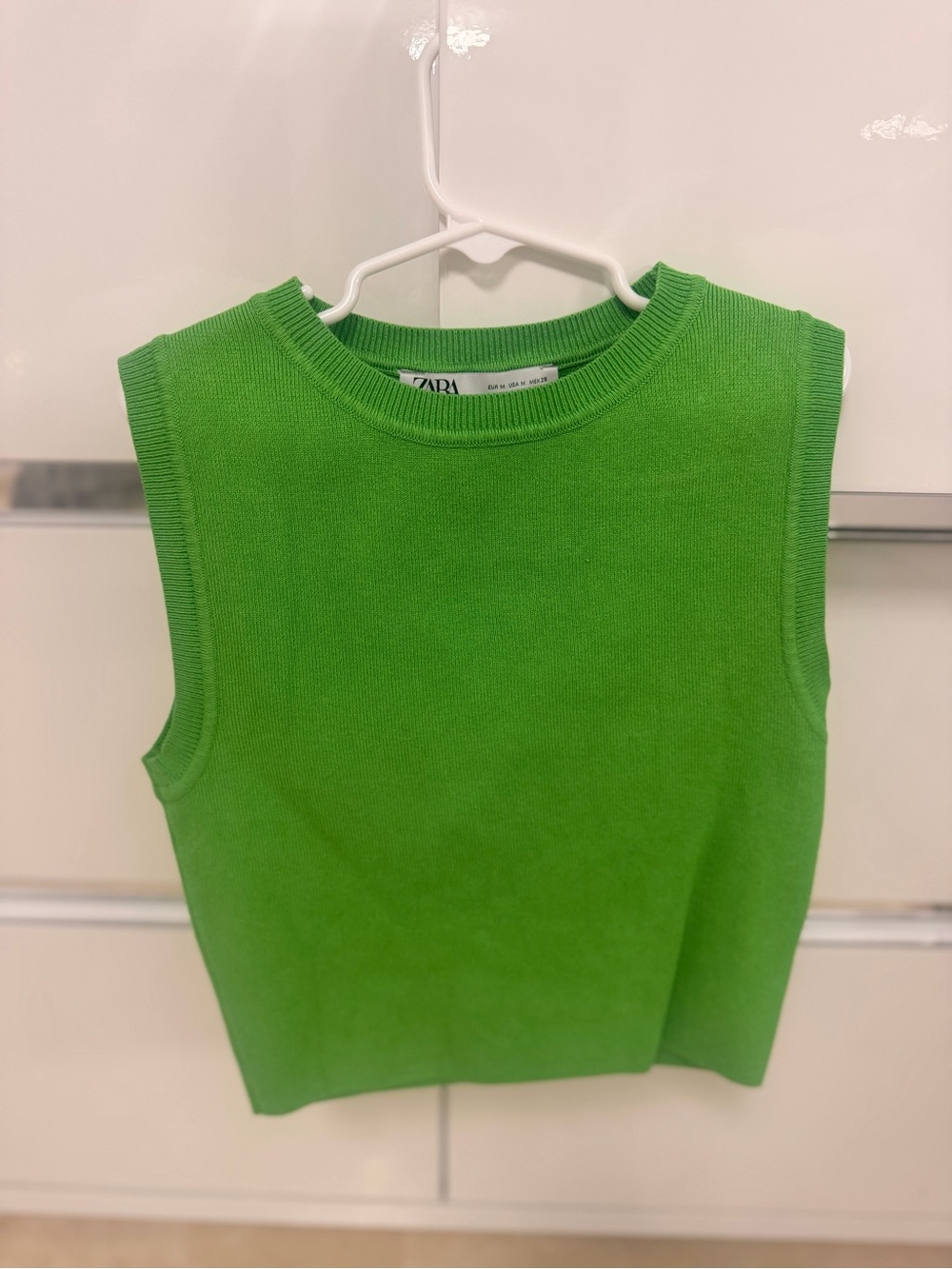 ZARA Green Knit Sleeveless Top